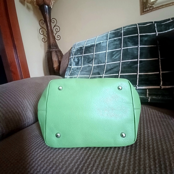 TIGNANELLO GENUINE PEBBLE LEATHER BAG-SMALL-(NWOT) - Picture 3 of 5